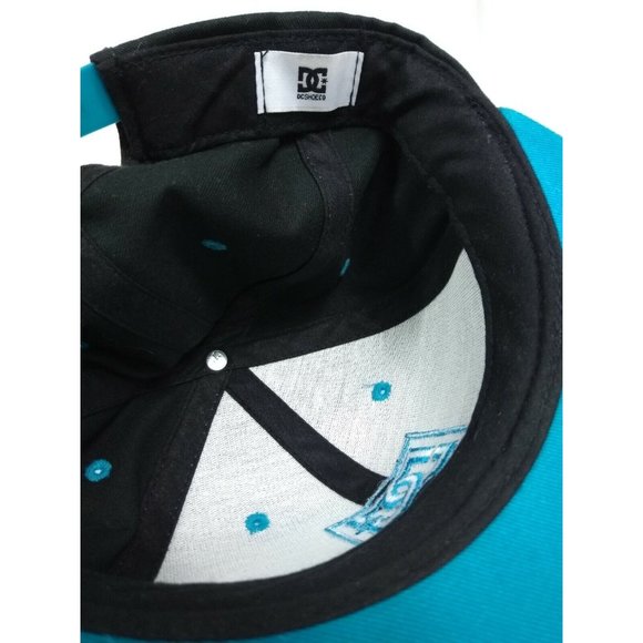 DC Shoe Co Embroidered Blue Black Snapback Hat/Cap Size Small - Picture 3 of 7